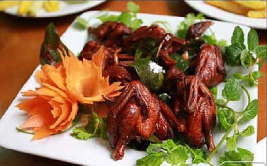 Nhà hàng Quán Họ Hứa hướng dẫn làm món “chim cút nướng” ớt thơm ngon hấp dẫn